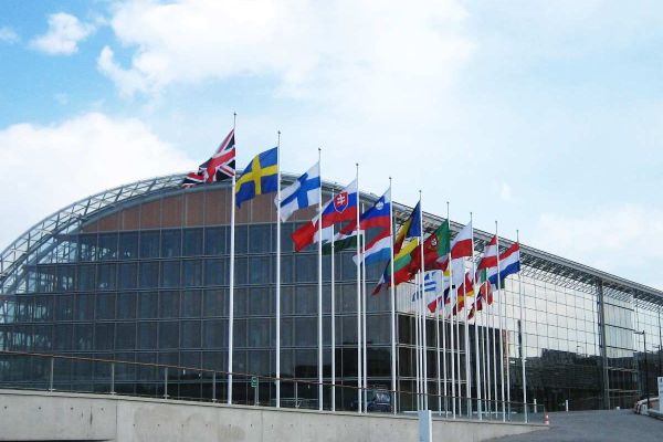 European Investment Bank taps blockchain for Climate Awareness Bond