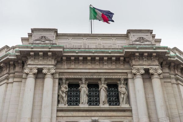 Italy’s central bank calls for framework to prevent stablecoin runs