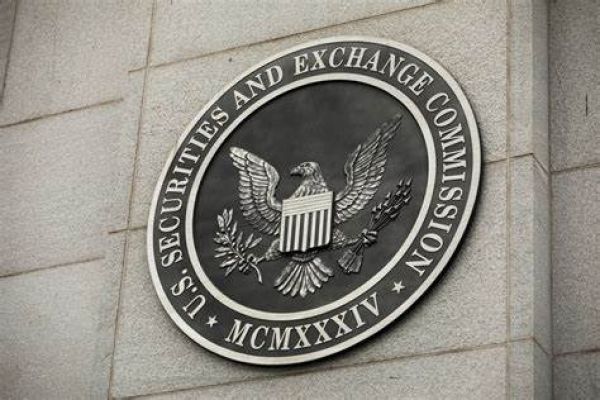 SEC charges 17 $300m for crypto Ponzi Scheme targeting Latinos