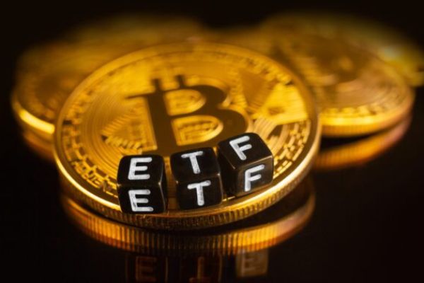 US bitcoin ETFs see $4.6B in volume in first day of trading